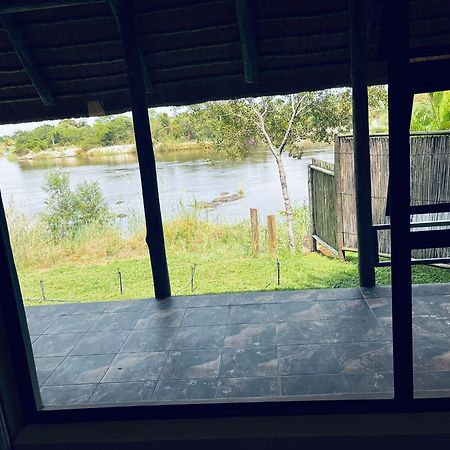Shametu River Lodge Divundu Exterior photo
